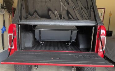 Ford-Bronco-1966-Ford-Red-Black-1