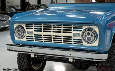 Ford-Bronco-1966-SUV-11