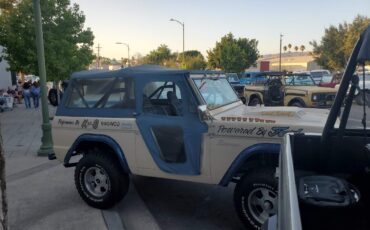 Ford-Bronco-1966-SUV-12