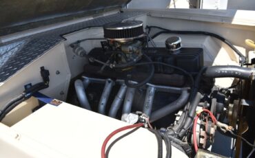 Ford-Bronco-1966-SUV-14