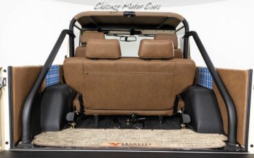 Ford-Bronco-1966-SUV-17