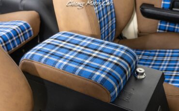 Ford-Bronco-1966-SUV-36