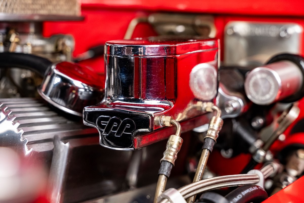 Ford-Bronco-1966-SUV-39