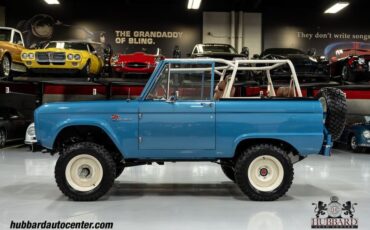 Ford-Bronco-1966-SUV-4