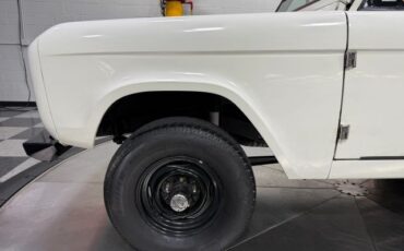 Ford-Bronco-1968-23