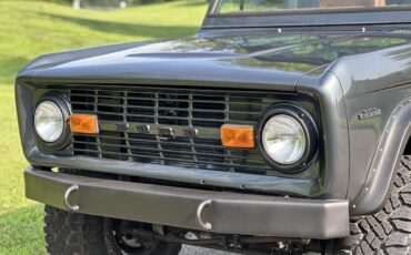 Ford-Bronco-1969-Convertible-22