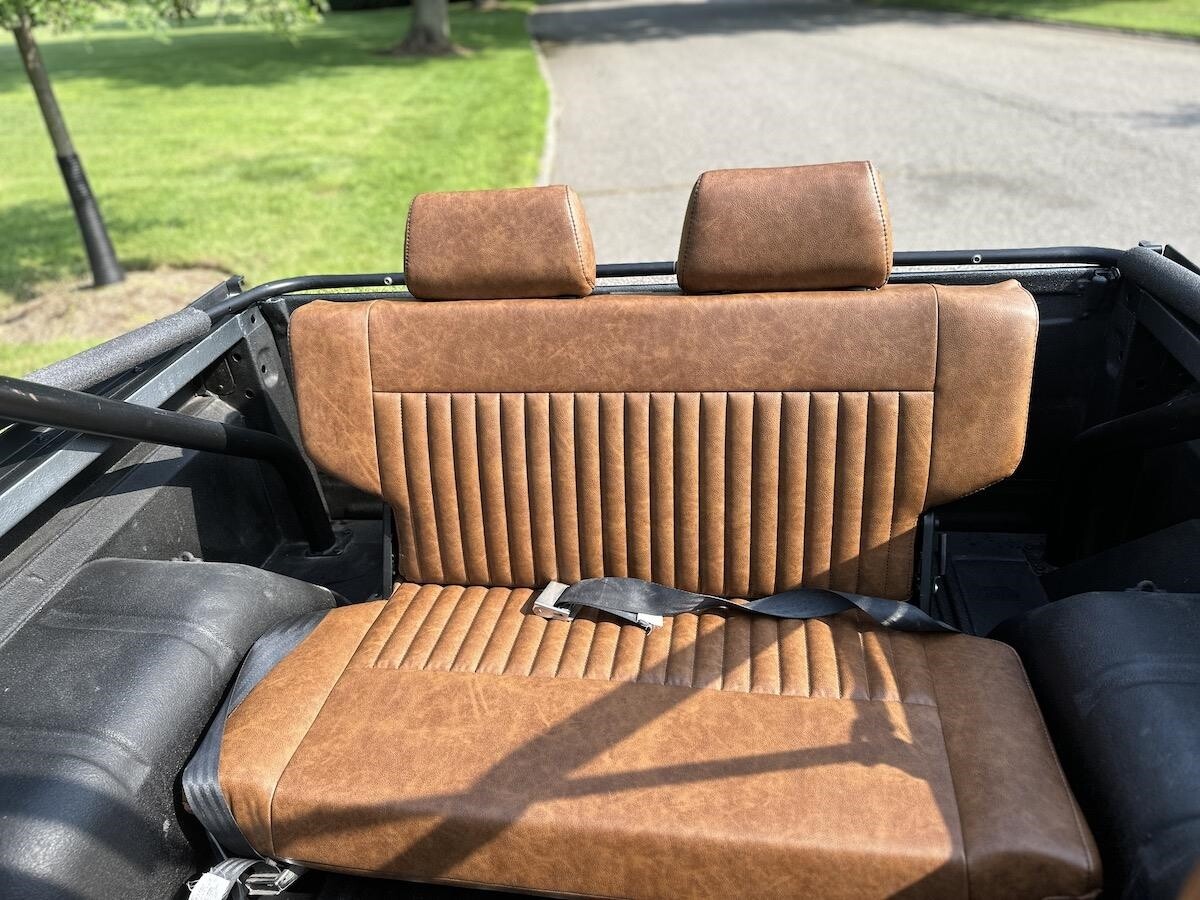 Ford-Bronco-1969-Convertible-38