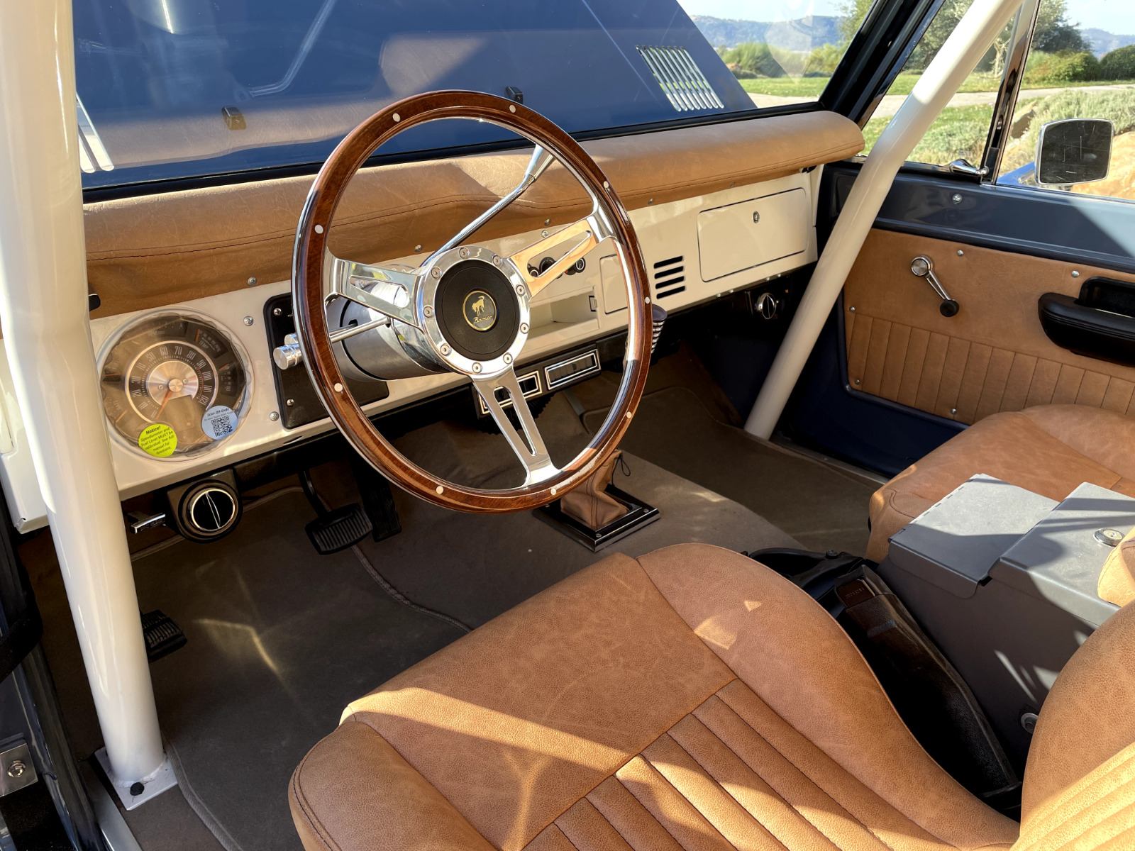 Ford-Bronco-1969-Convertible-9