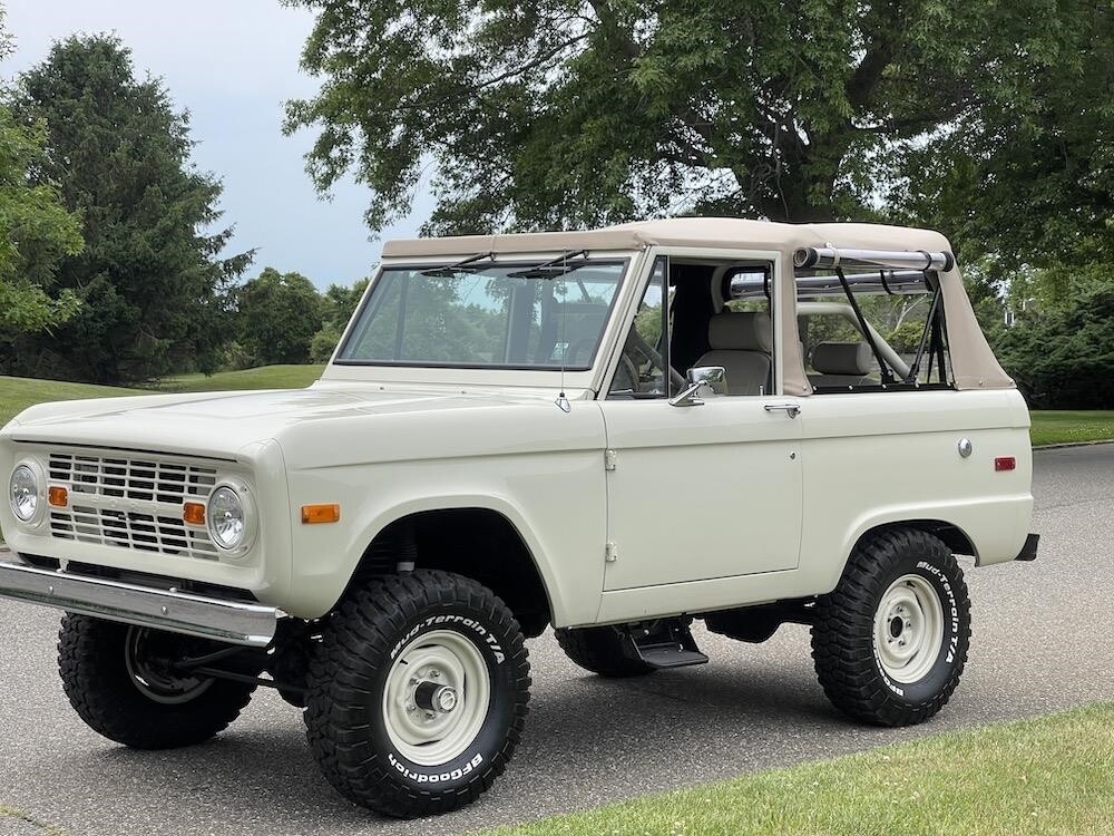 Ford-Bronco-1970-Convertible-13