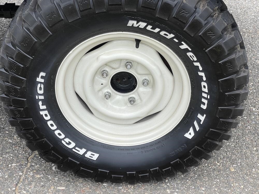 Ford-Bronco-1970-Convertible-25