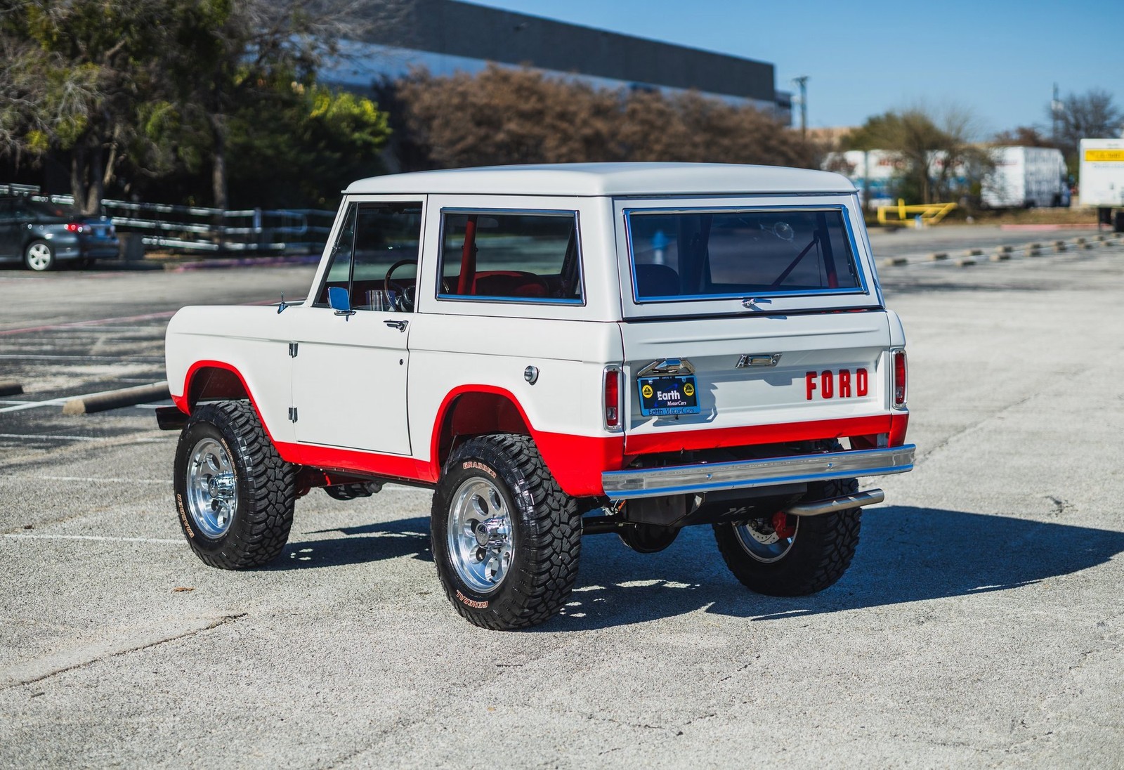 Ford-Bronco-1970-SUV-13