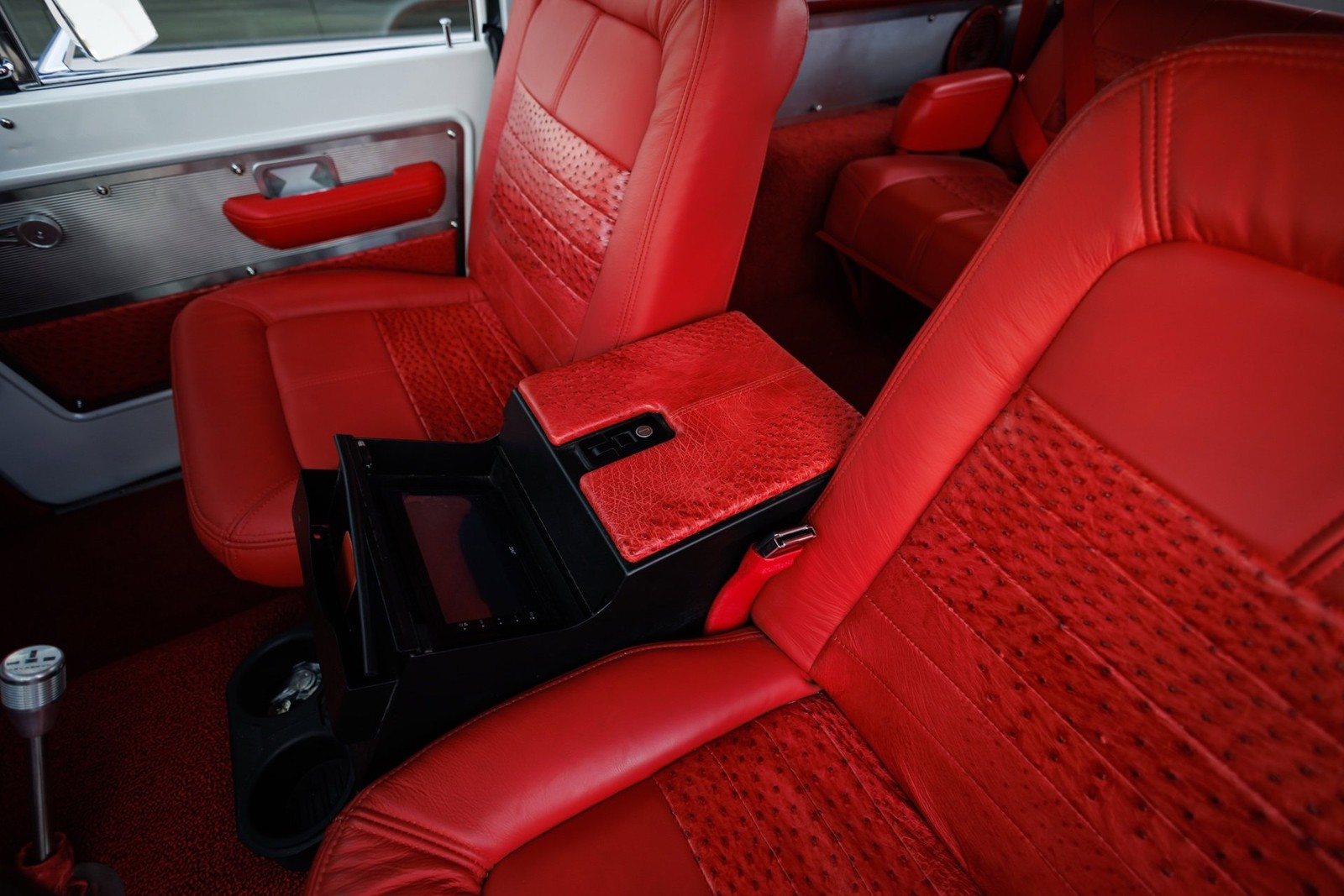 Ford-Bronco-1970-SUV-26