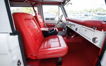 Ford-Bronco-1970-SUV-27