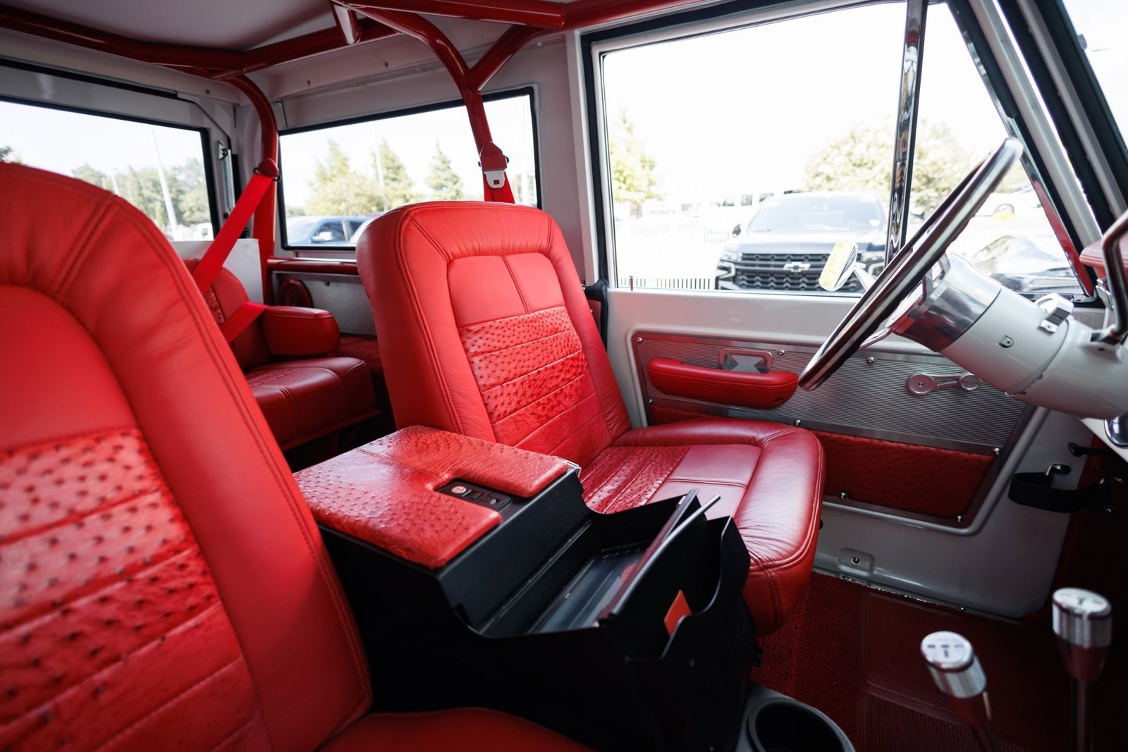 Ford-Bronco-1970-SUV-29