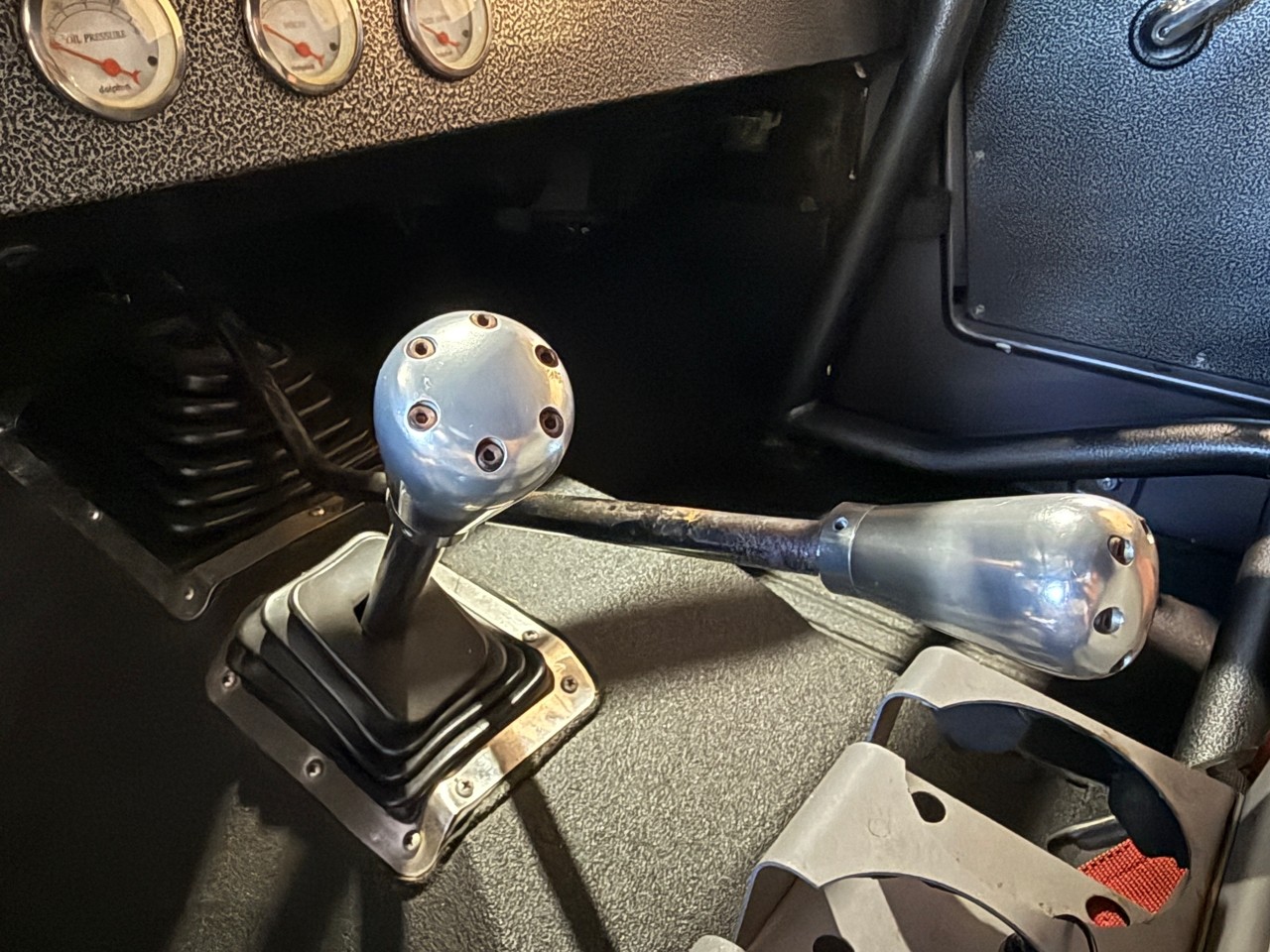 Ford-Bronco-1970-SUV-33