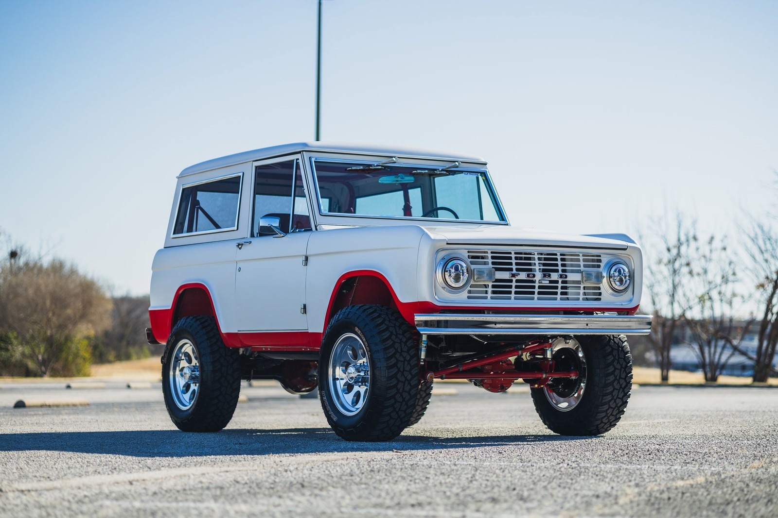 Ford-Bronco-1970-SUV-9