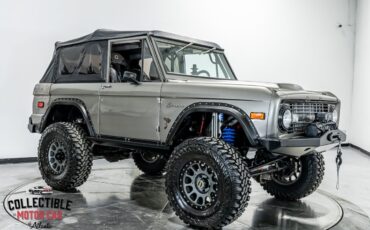 Ford-Bronco-1971-SUV-24