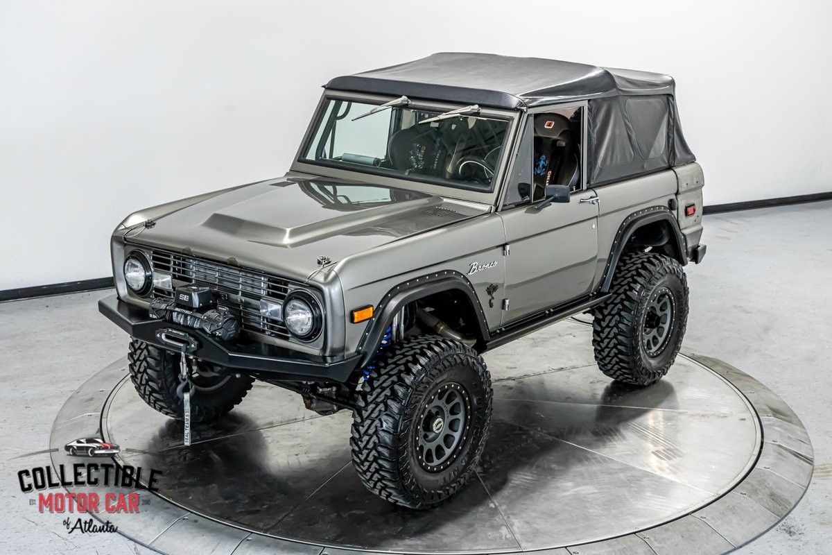 Ford-Bronco-1971-SUV-31