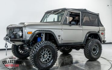 Ford-Bronco-1971-SUV-8