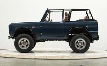 Ford-Bronco-1972-SUV-11