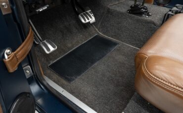 Ford-Bronco-1972-SUV-15