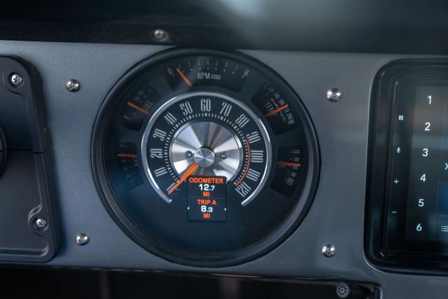 Ford-Bronco-1972-SUV-16