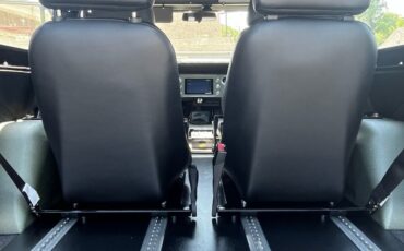 Ford-Bronco-1972-SUV-16