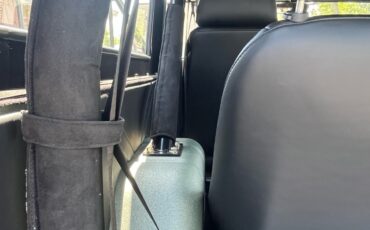 Ford-Bronco-1972-SUV-17