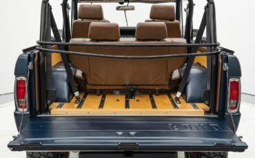 Ford-Bronco-1972-SUV-18