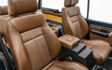 Ford-Bronco-1972-SUV-19