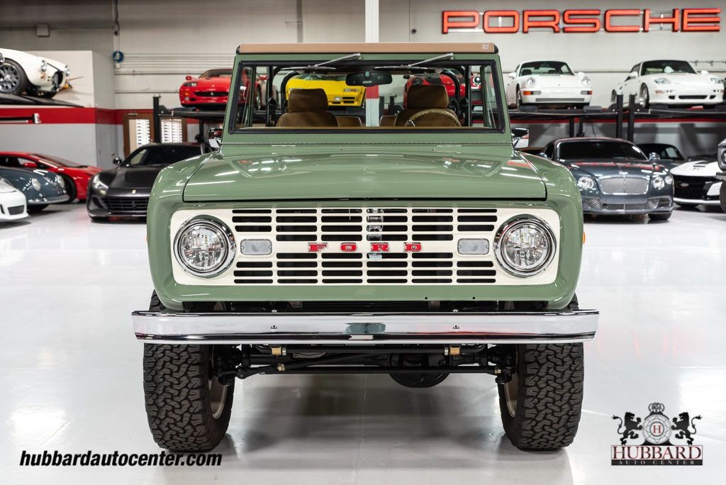 Ford-Bronco-1972-SUV-2