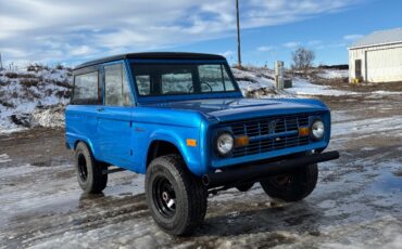 Ford-Bronco-1972-SUV-2