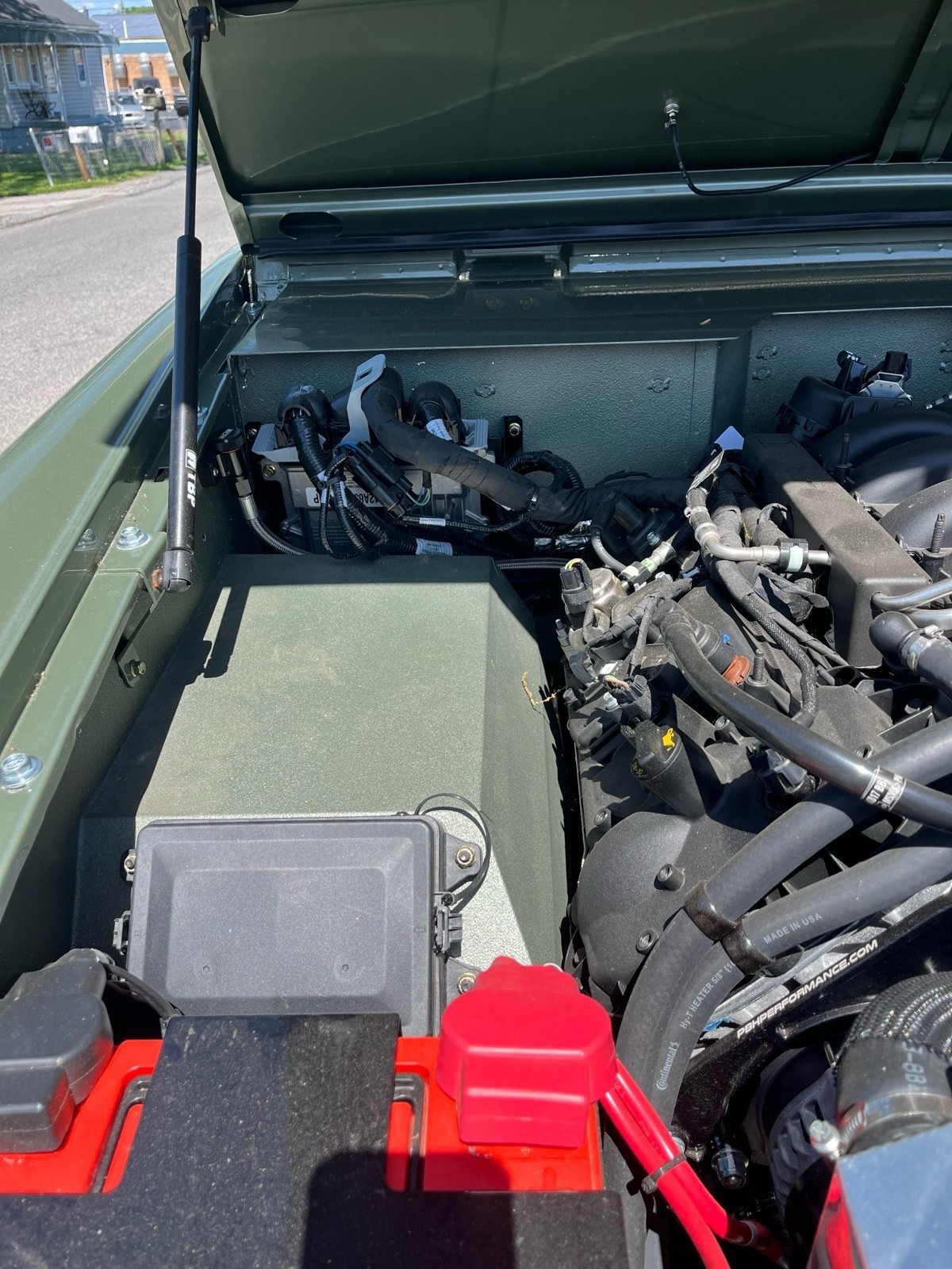 Ford-Bronco-1972-SUV-24