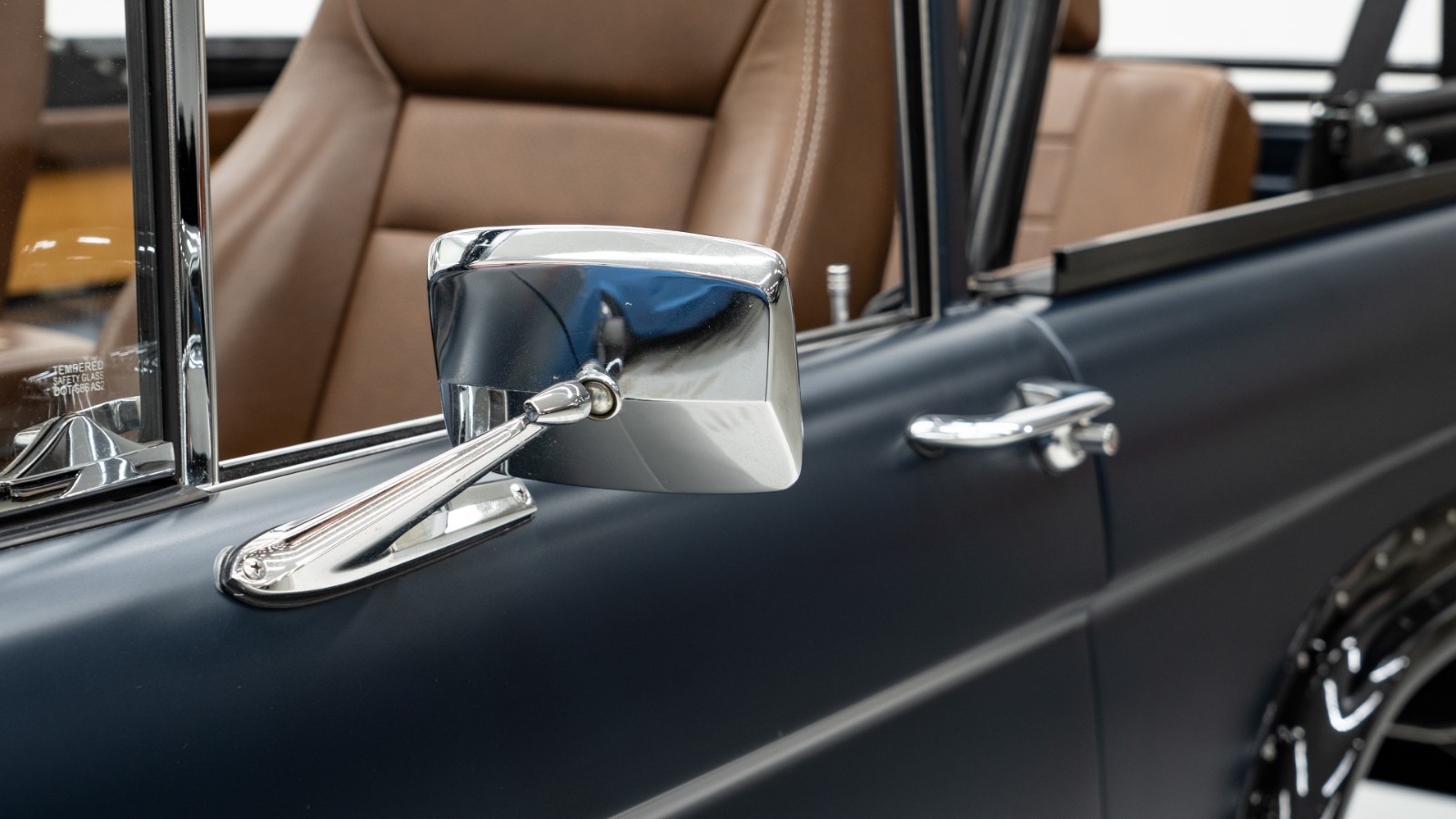 Ford-Bronco-1972-SUV-29