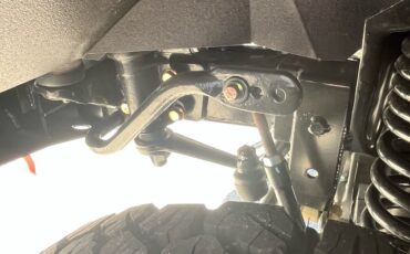 Ford-Bronco-1972-SUV-32