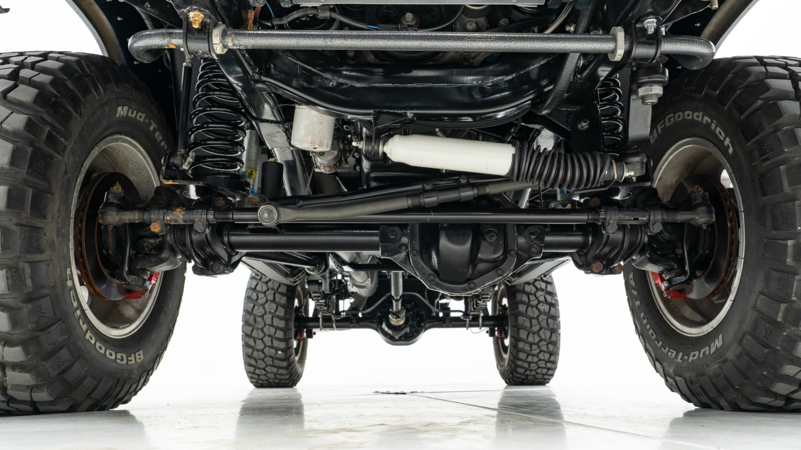 Ford-Bronco-1972-SUV-33