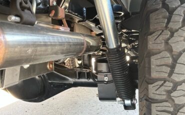 Ford-Bronco-1972-SUV-35