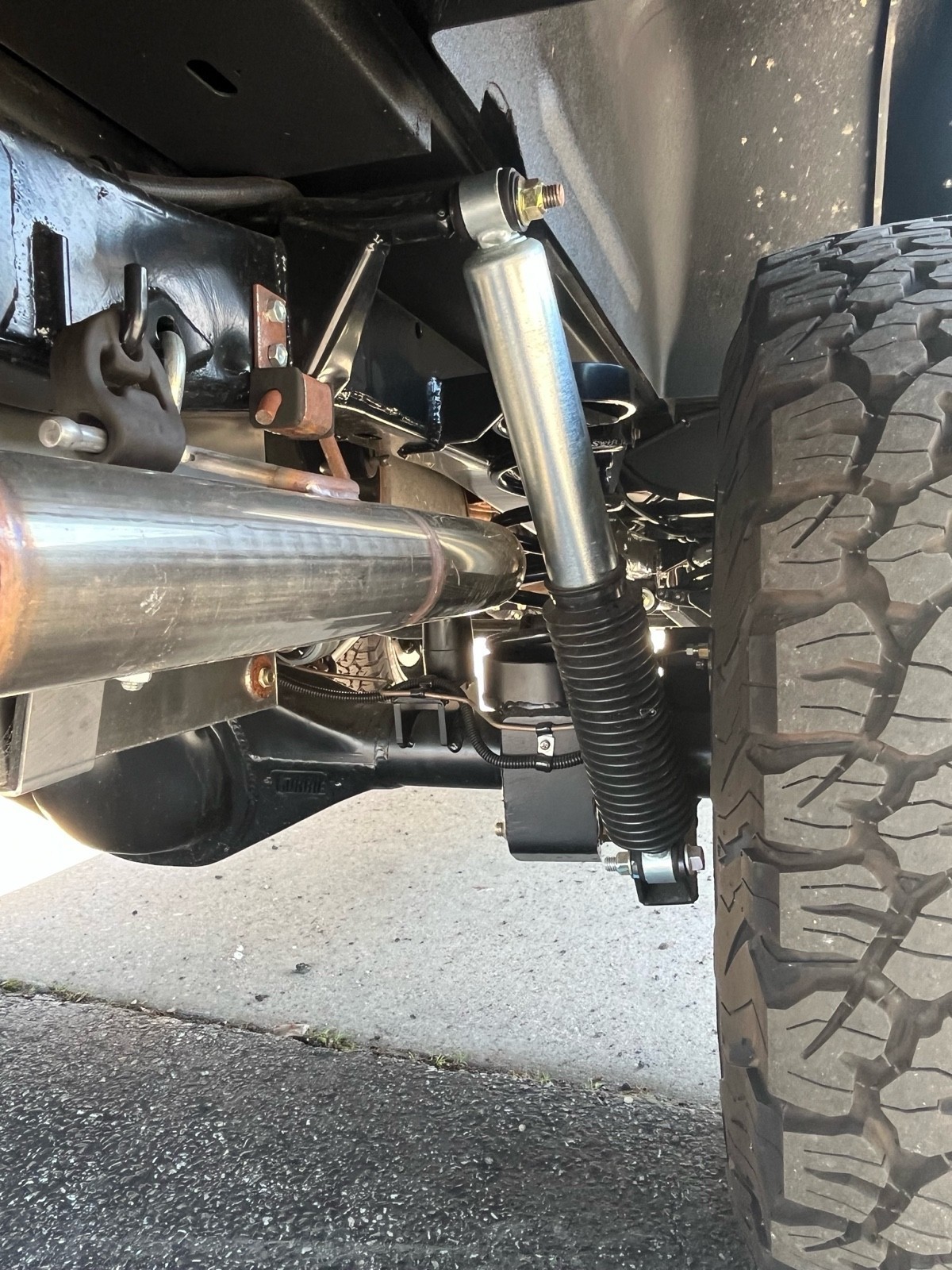 Ford-Bronco-1972-SUV-35