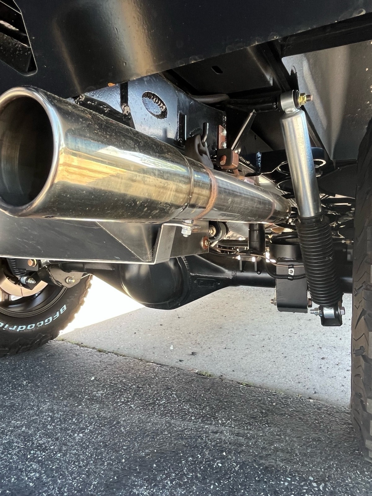 Ford-Bronco-1972-SUV-36