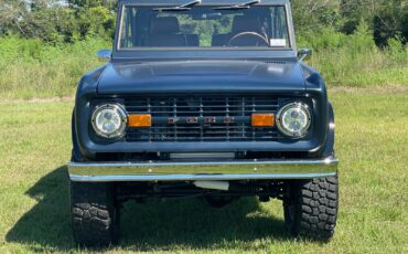 Ford-Bronco-1972-SUV-39