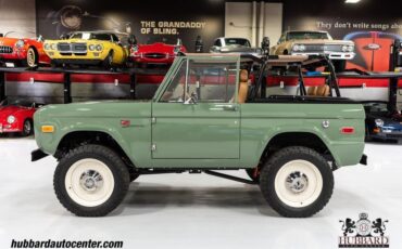 Ford-Bronco-1972-SUV-4