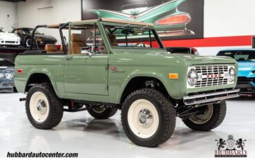 Ford-Bronco-1972-SUV