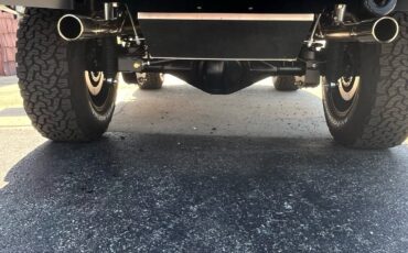 Ford-Bronco-1972-SUV-6