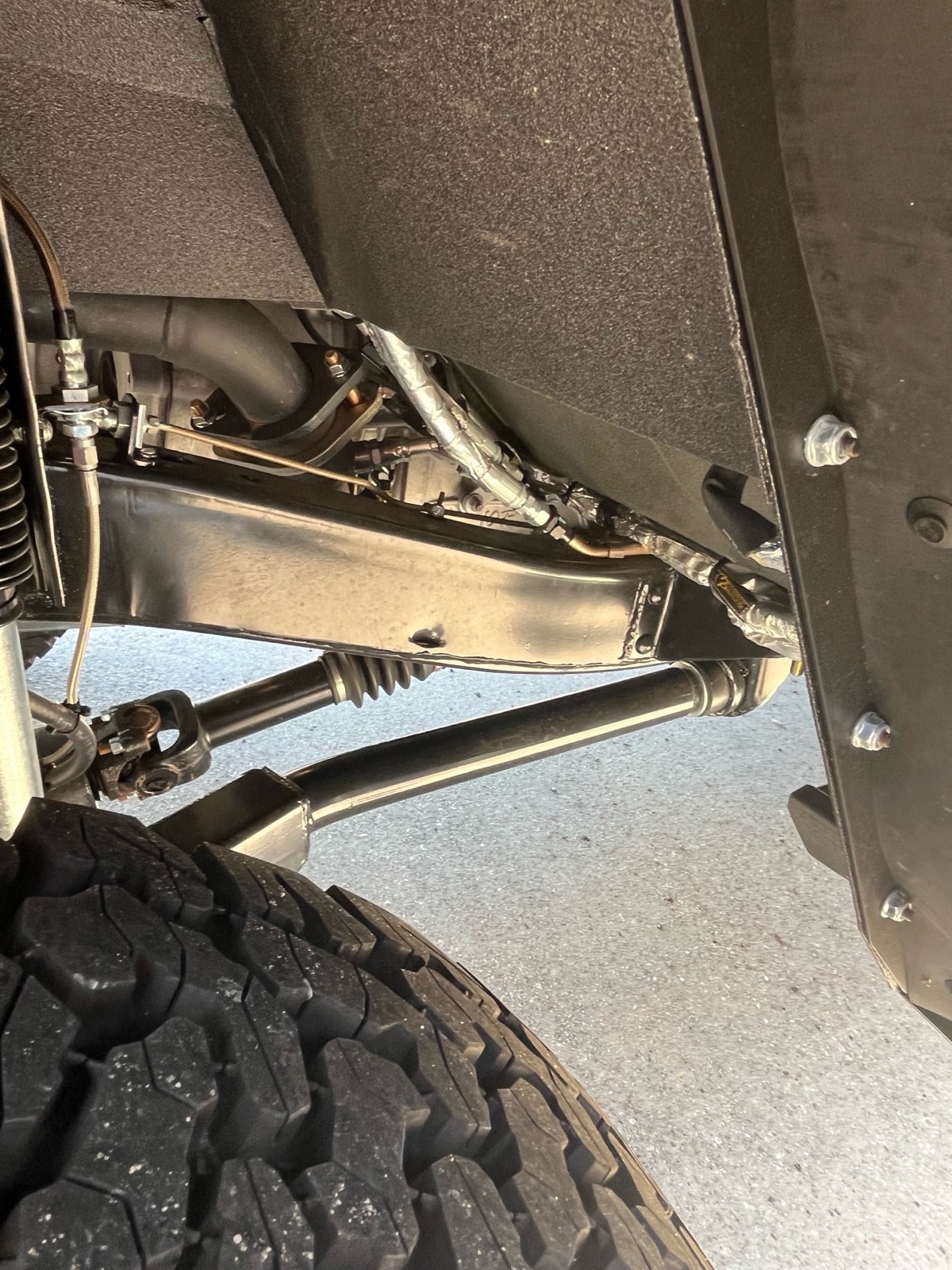 Ford-Bronco-1972-SUV-8