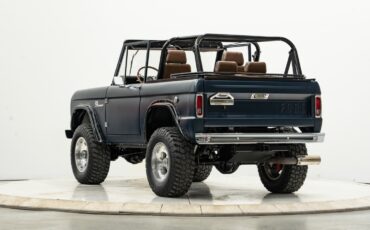 Ford-Bronco-1972-SUV-9