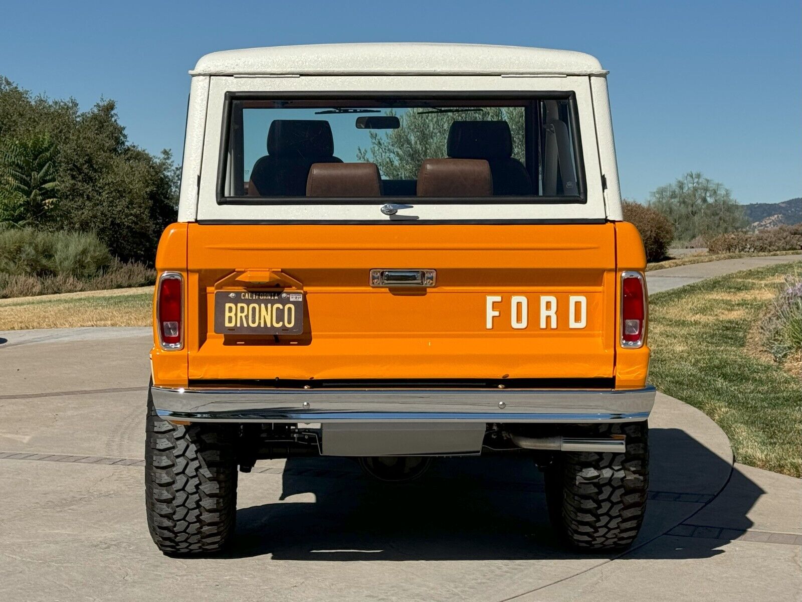 Ford-Bronco-1973-SUV-11