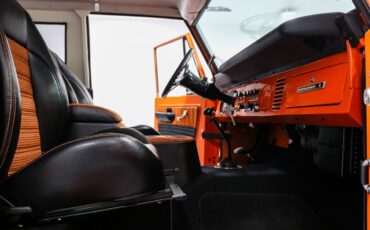 Ford-Bronco-1973-SUV-16