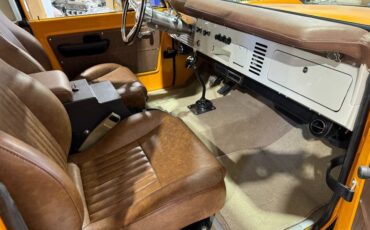 Ford-Bronco-1973-SUV-19