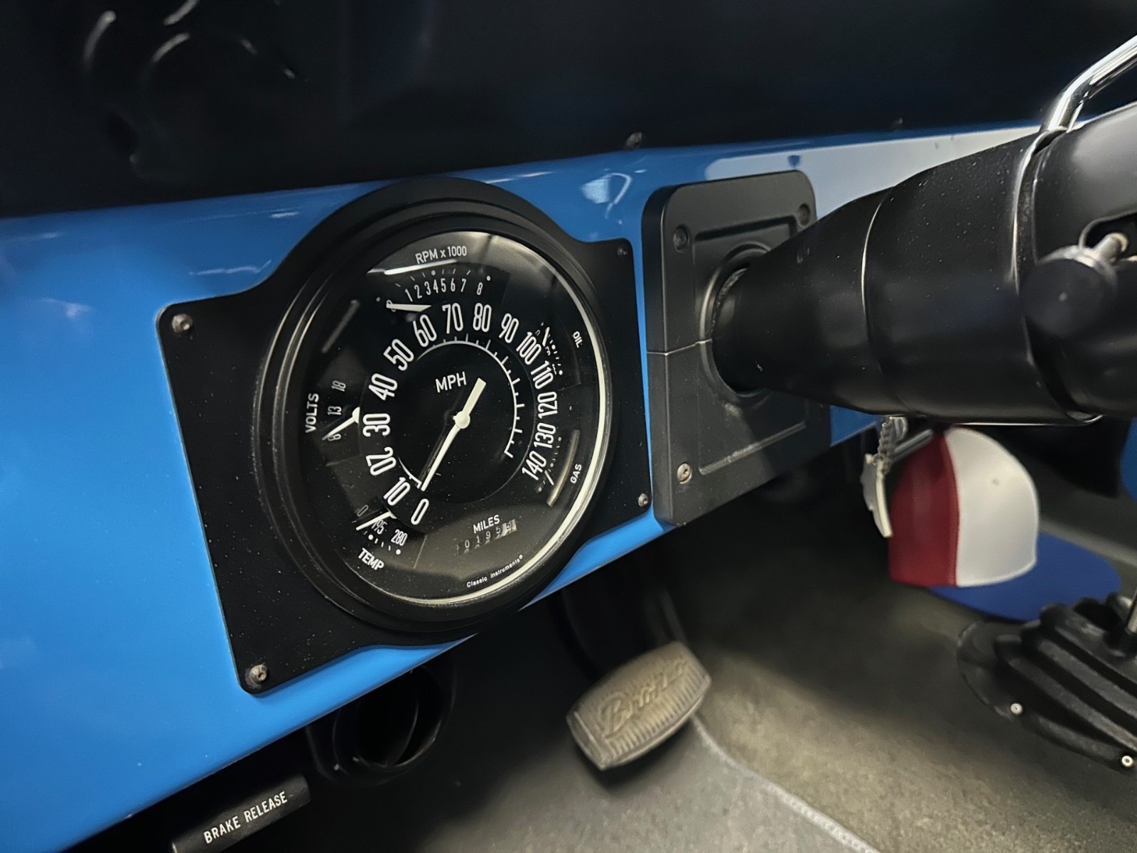 Ford-Bronco-1973-SUV-20