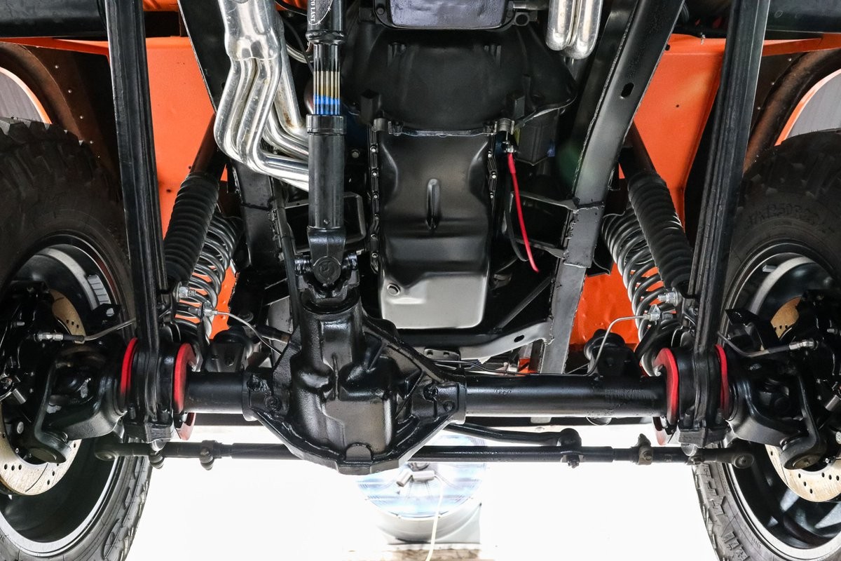 Ford-Bronco-1973-SUV-21